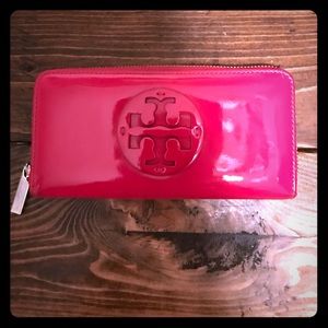 Tory Burch wallet